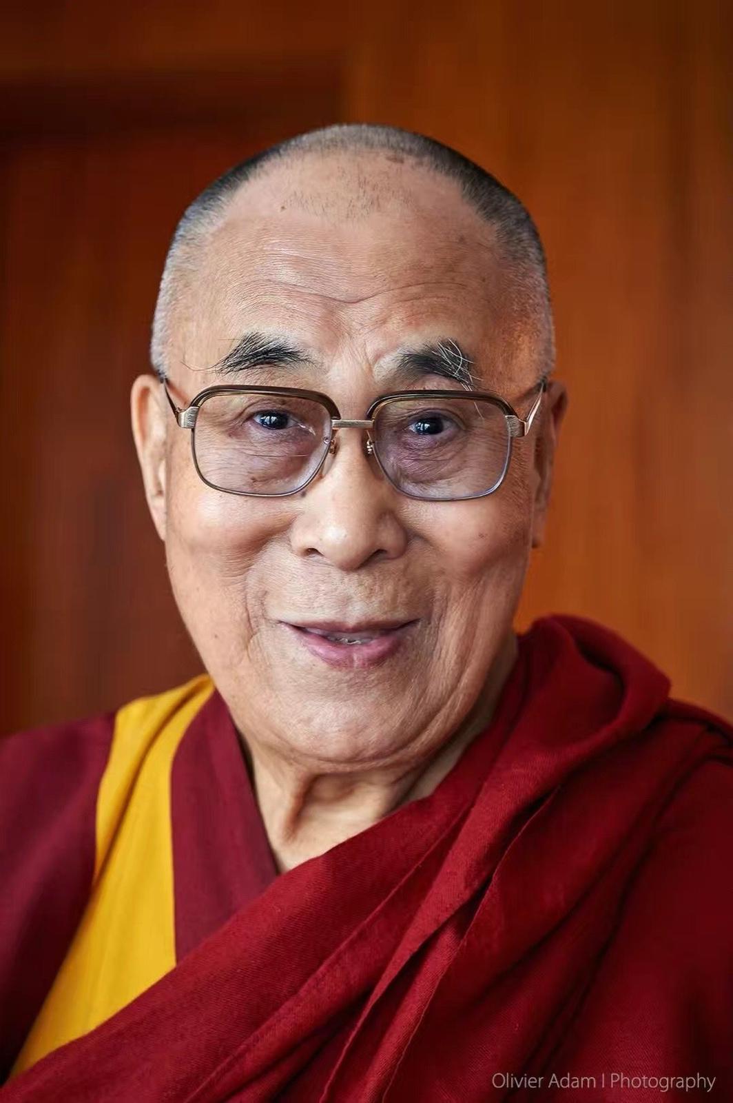 Retrato del Venerable Lama Tenzin Dorje